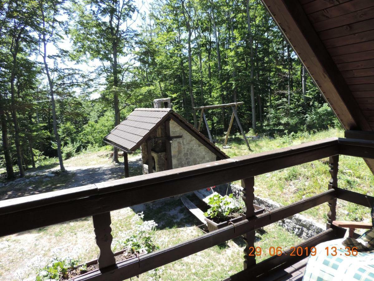 Guest House Nanos Vipava Dış mekan fotoğraf